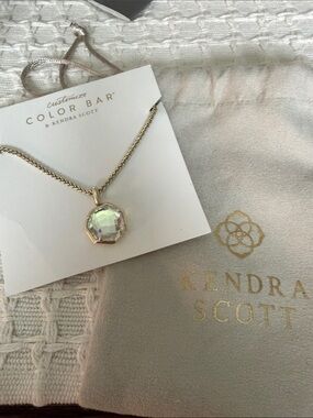 Kendra Scott Gold Iridescent Octagon Pendant Necklace